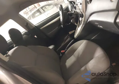 2009 Toyota Matrix из США, поврежденный, VIN 2T1KU40E29C168774